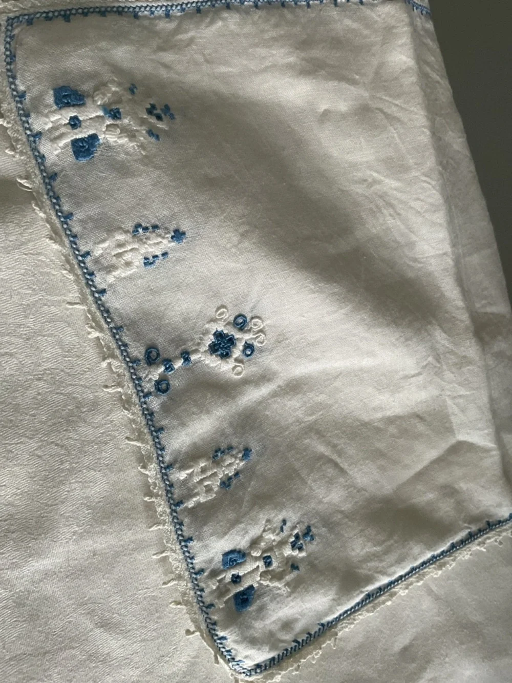 Set of 4 placemats and napkins